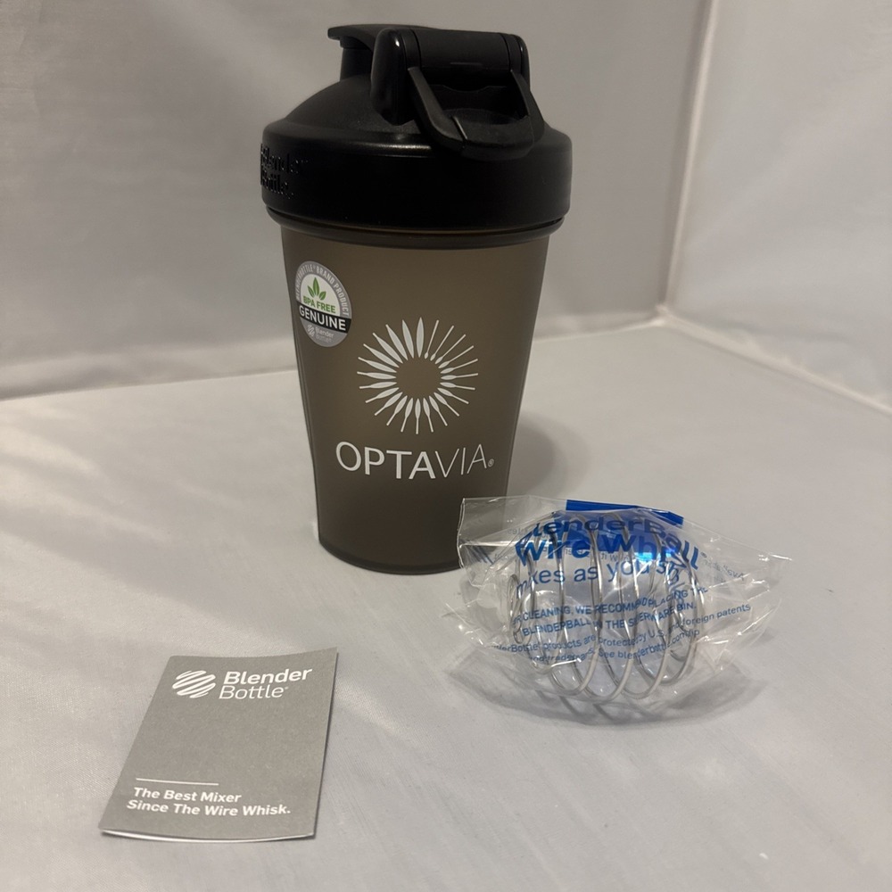 OPTAVIA 20oz Blender‎ Bottle Shaker Drink Mixer, Whisk Ball - New